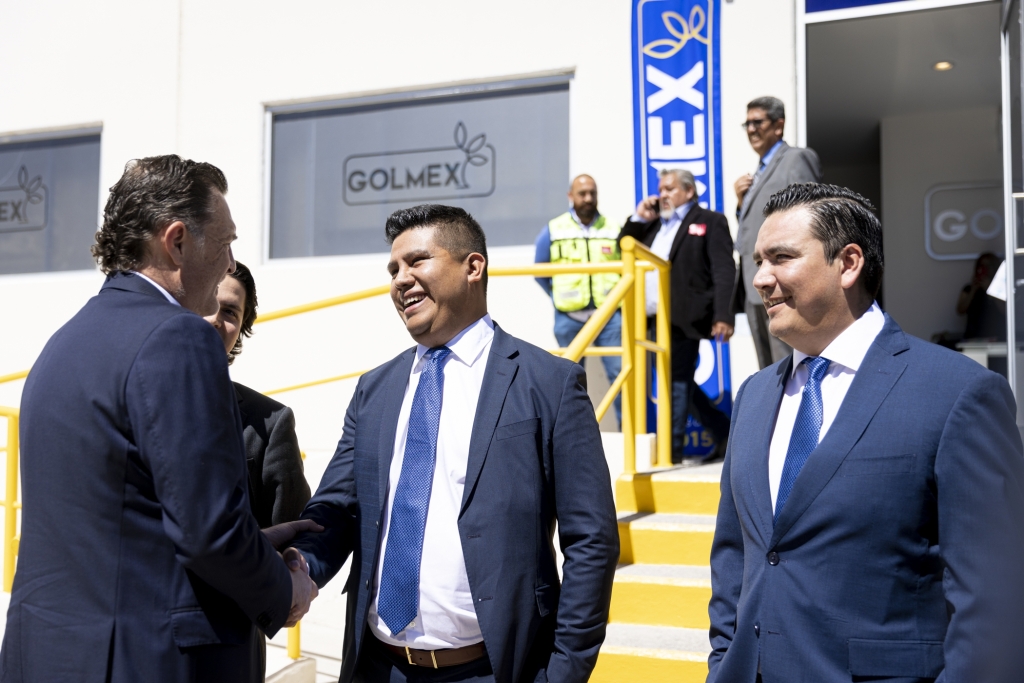 Invierte empresa GOLMEX 300 mdp en nueva planta de producción en Querétaro