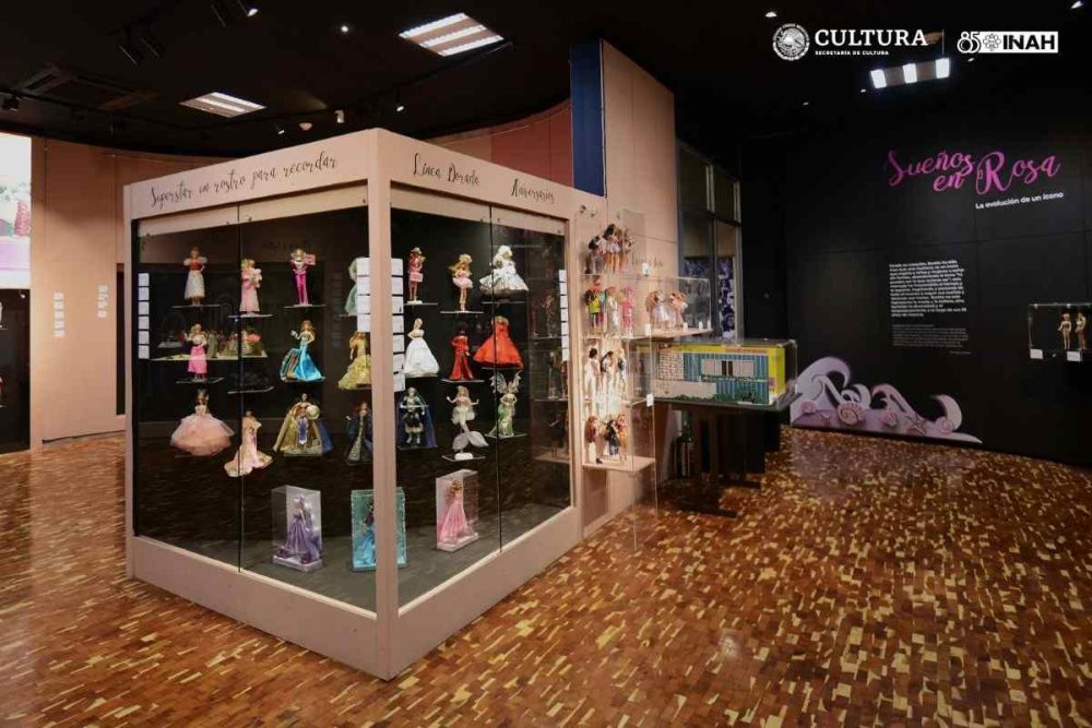 Checa la nueva exposición de muñecas en Museo Casa Carranza